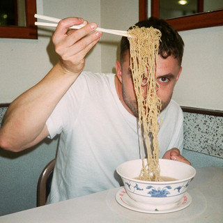 Mickey Pearce Photo