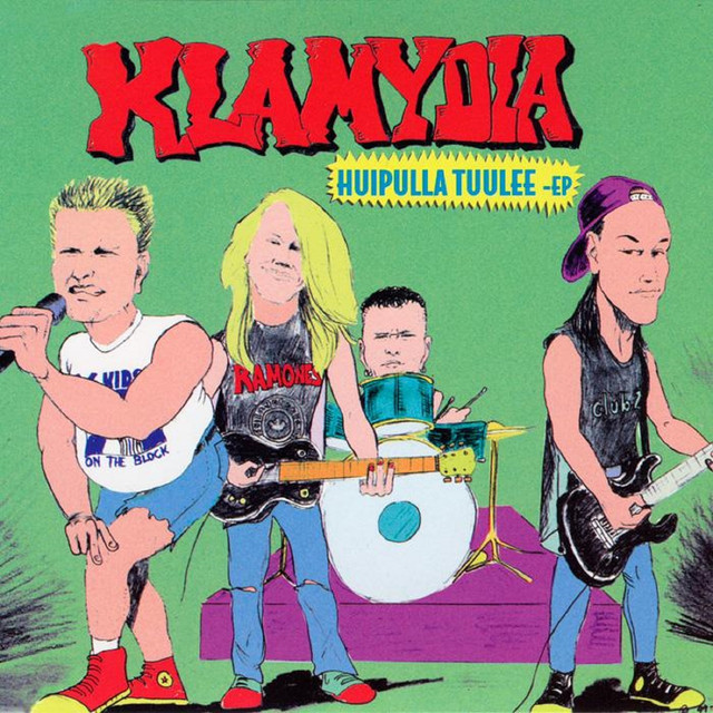 Huipulla Tuulee cover
