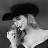 Lady Yuliana profile