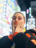 Lolo Zouaï profile