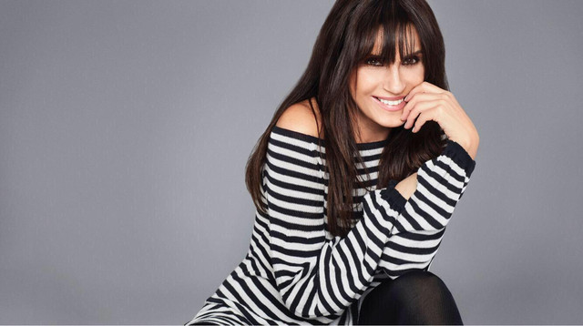 Ayşegül Aldinç photo