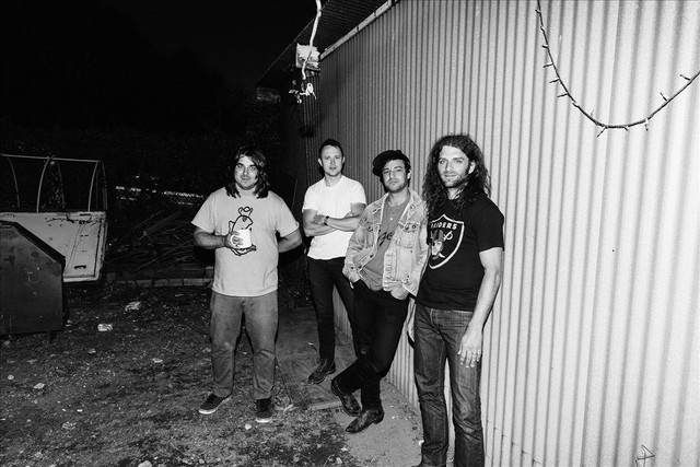 Lee Bains III & The Glory Fires Photo