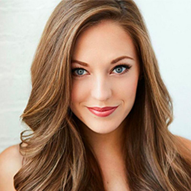 Laura Osnes