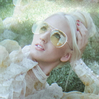 Nova Miller Photo