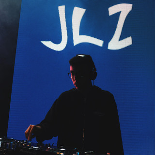 Jlz Photo