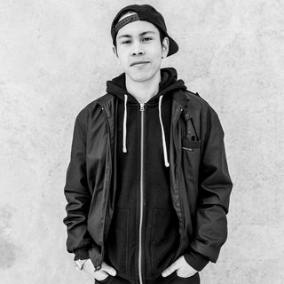 Adam Snow Photo