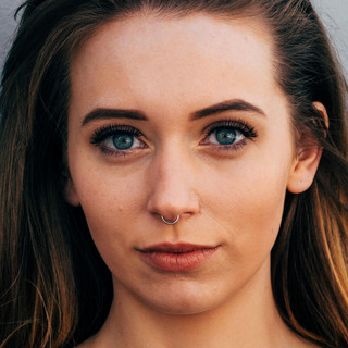 Olivia Keast Photo
