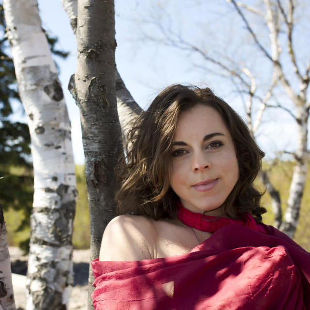 Meg Hutchinson photo