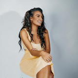 Laura White profile