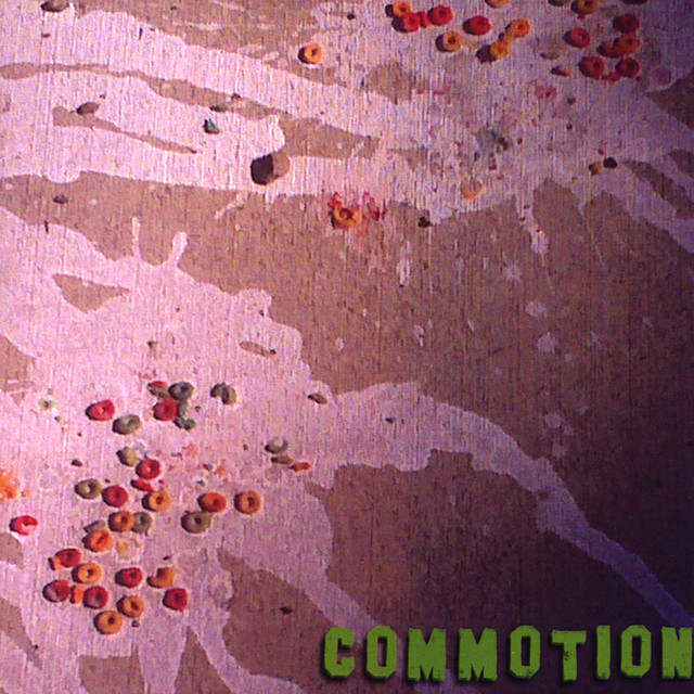 Commotion Photo