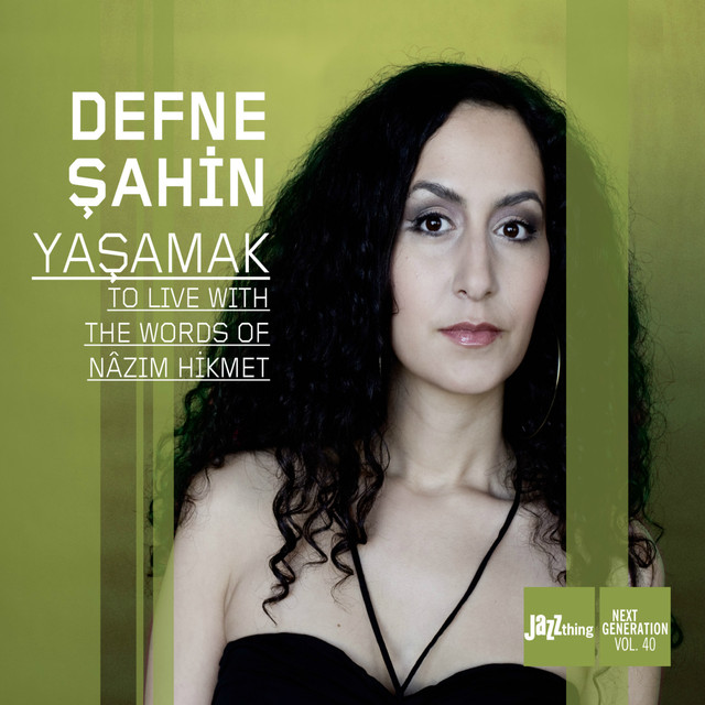 Defne Şahin Photo