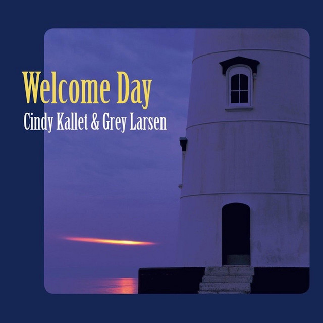 Grey Larsen Photo