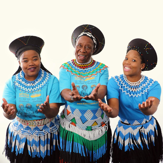 Mahotella Queens photo