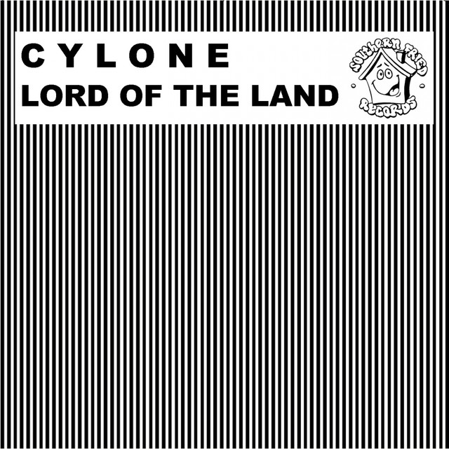 Cylone Photo