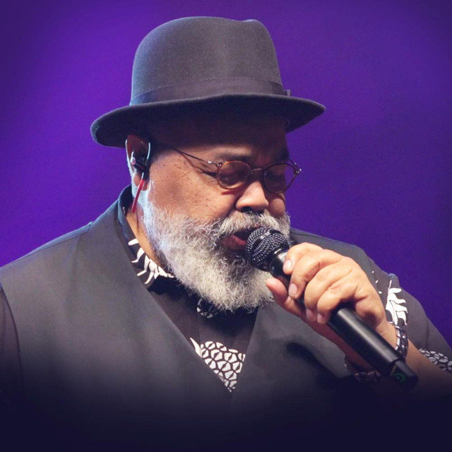 Jorge Aragão photo