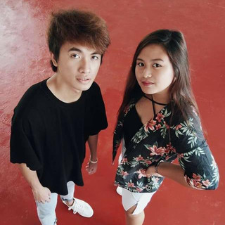 Y ARA Photo