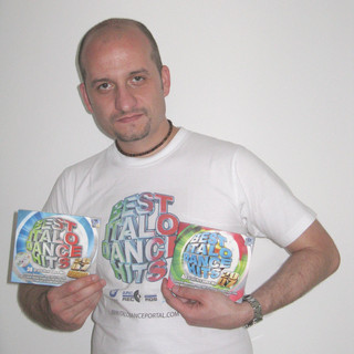 C.Y.T. Photo