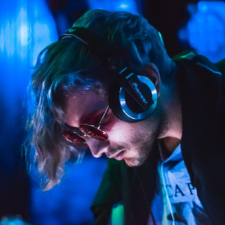 Dyzphoria Photo