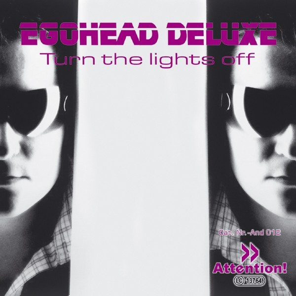 Egohead Deluxe Photo