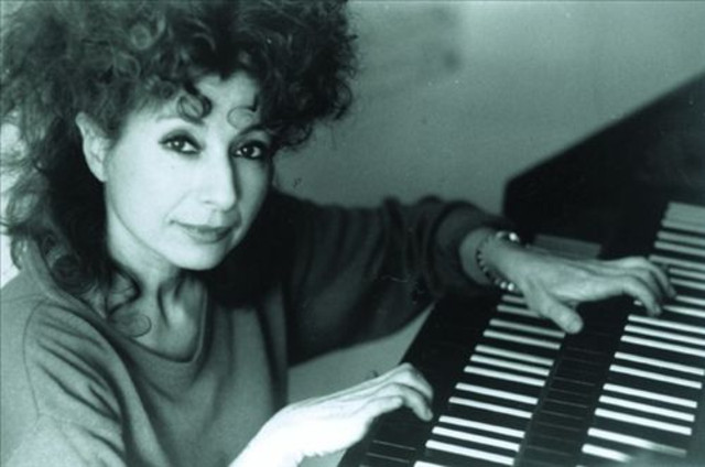 Elisabeth Chojnacka Photo