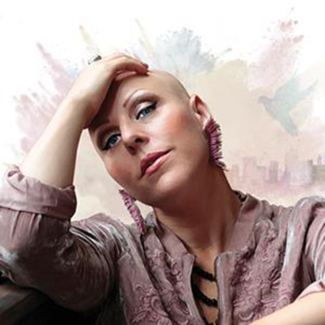 Nell Bryden photo