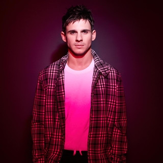 Sam Perry Photo