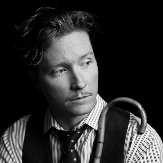 Blair Crimmins & the Hookers photo