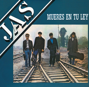 Mueres en tu ley cover