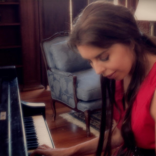 Laura Sullivan Photo