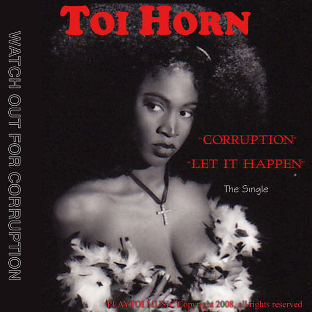 Toi Horn Photo