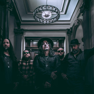 We Sell the Dead Photo