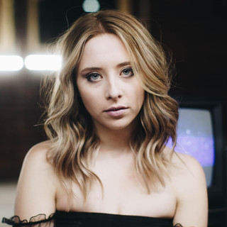 Kalie Shorr Photo