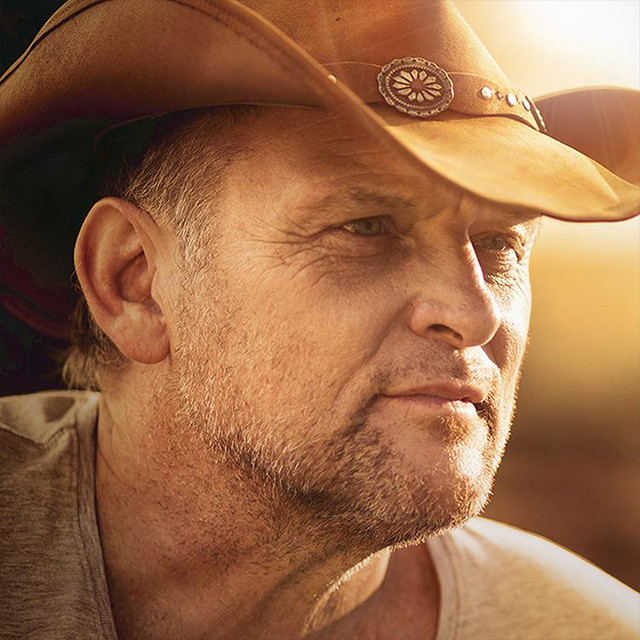 Steve Hofmeyr photo