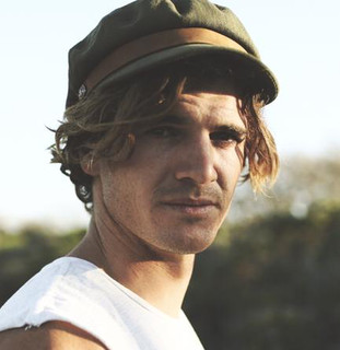 Luke Fox Photo