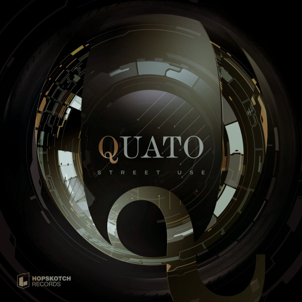 Quato Photo