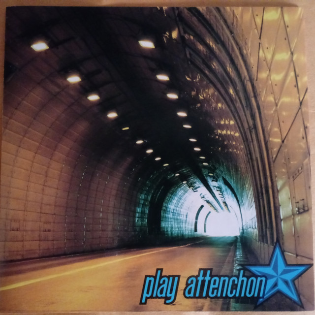 Play Attenchon Photo