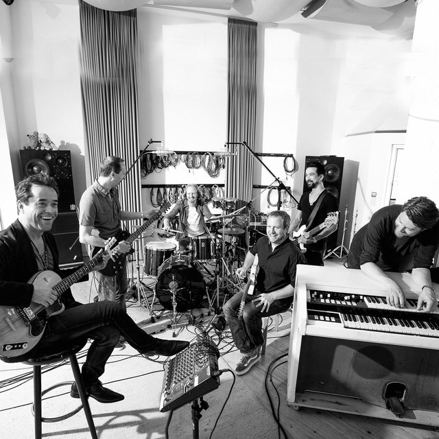 Musik Artist Radio Doria