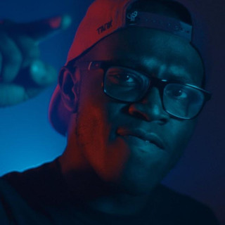 DEJI Photo