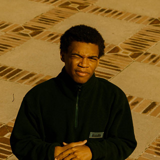 Caleb Giles Photo