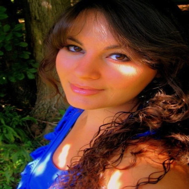 Mandy Miller Photo