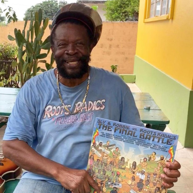 Roots Radics photo