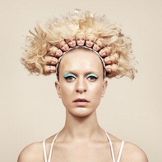 Thea Hjelmeland Photo
