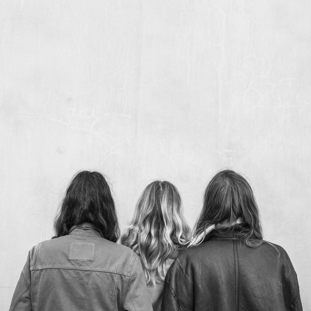 Ora the Molecule photo