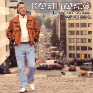 Toiset on luotuja kulkemaan cover