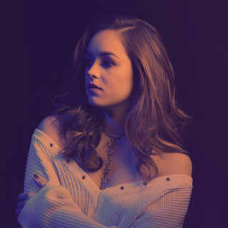 Hayley Orrantia Photo