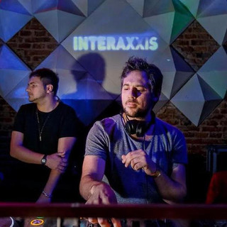 Interaxxis Photo