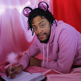 Joseph Chilliams Photo