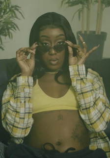 Tomi Agape Photo