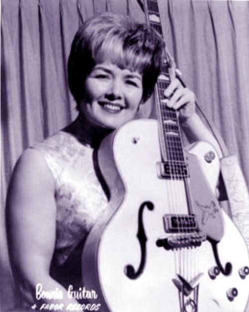 Bonnie Guitar Photo