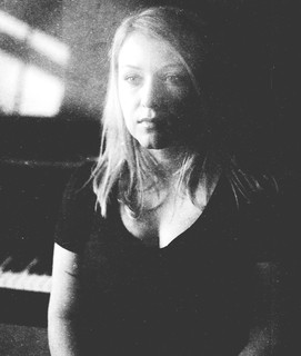 Leah Kardos Photo